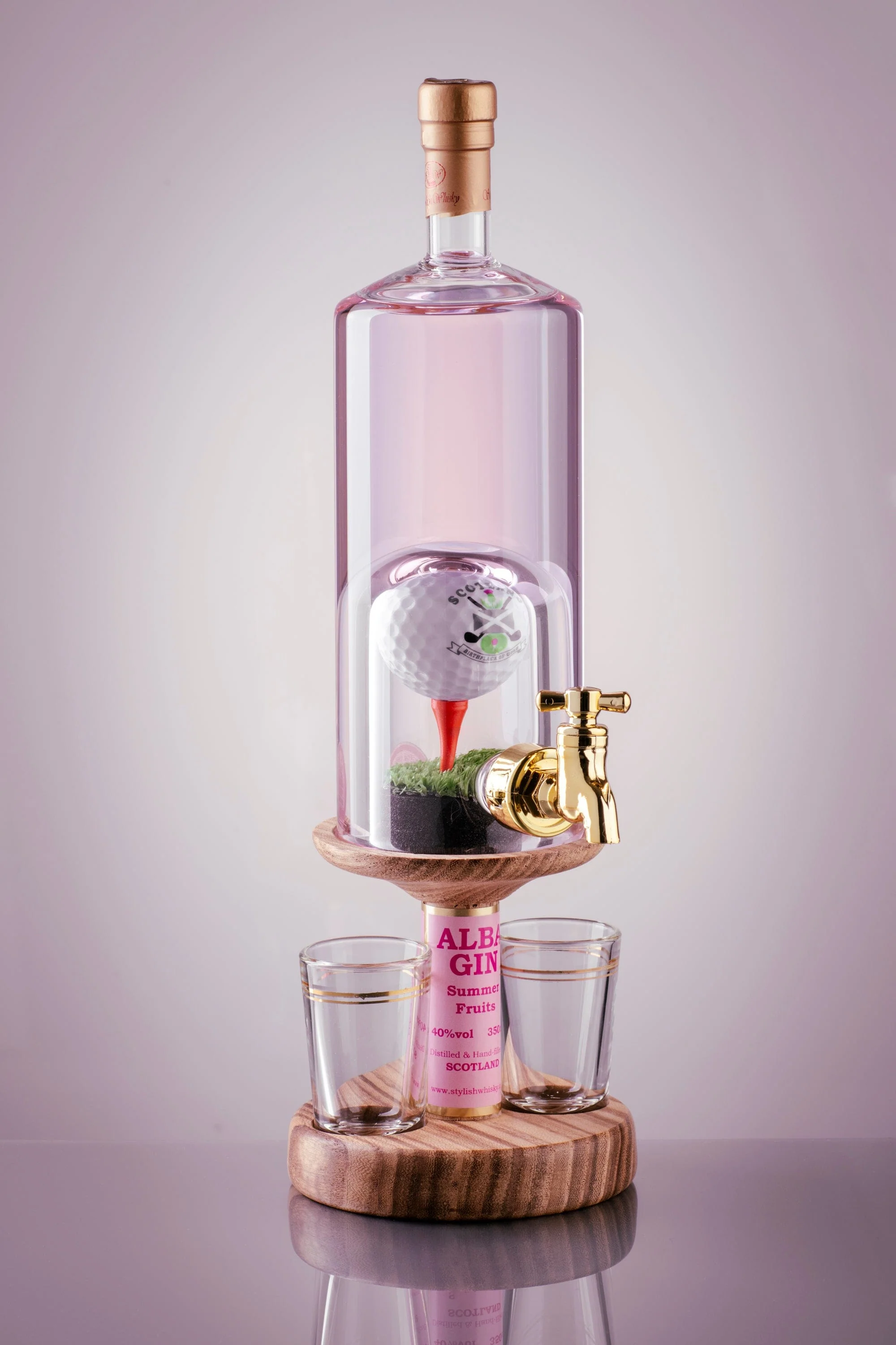Golf Ball On Tee Refillable Gin Decanter & 2 Glasses 35cl